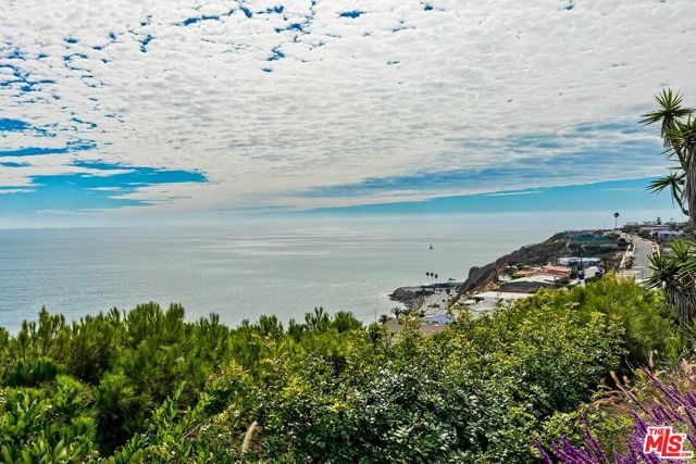 Drew Fenton | 18120 Wakecrest Drive Malibu CA | MLS: 7423634