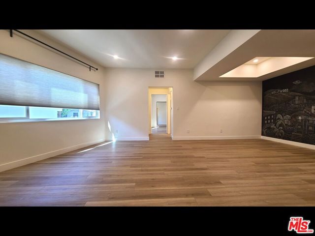 1818 Glendon Avenue, Los Angeles CA: https://media.crmls.org/mediaz/854eadef-84a9-495f-9f4c-af4953a69fc3.jpg