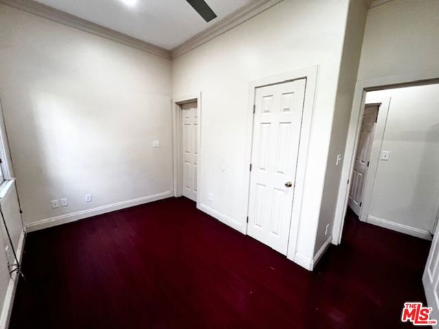 2108 Oak Street, Los Angeles CA: https://media.crmls.org/mediaz/854eff7f-1441-4c4d-b671-bb638907d7c0.jpg