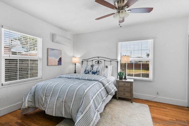 4749 Choctaw Dr, San Diego CA: https://media.crmls.org/mediaz/854f795d-0f3d-4c31-a2da-d43704bc32cd.jpg