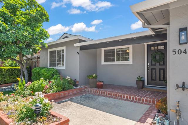 5043 Maitland Drive, San Jose CA: https://media.crmls.org/mediaz/855011b2-f4cf-4d94-80c6-cde779c6459d.jpg