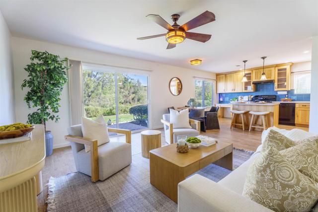 4382 Dowitcher Way, Oceanside CA: https://media.crmls.org/mediaz/8550d274-0651-48e2-b247-7f7109f9fb74.jpg