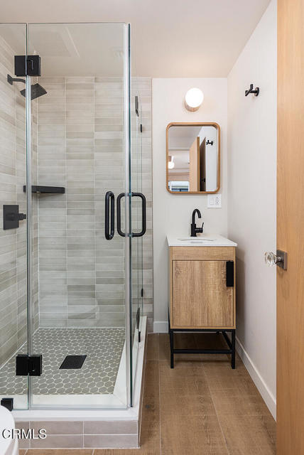 Detail Gallery Image 20 of 40 For 987 Bell St, Pasadena,  CA 91104 - 4 Beds | 5 Baths