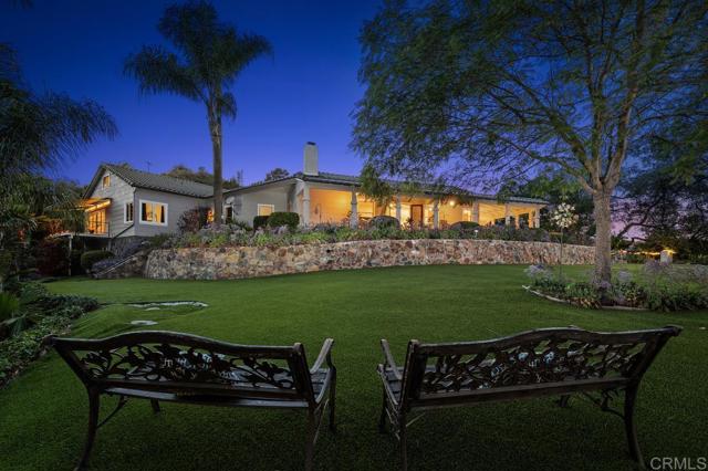 713 Quiet Hills Farm Road, Escondido CA: https://media.crmls.org/mediaz/85519a7b-c0c6-46df-b173-fd8997c42411.jpg