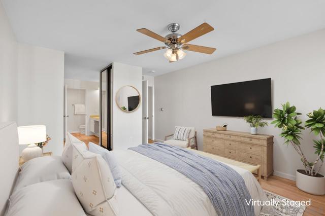 6747 Friars Rd, San Diego CA: https://media.crmls.org/mediaz/85520430-9bbc-45c4-80e3-297831040c61.jpg