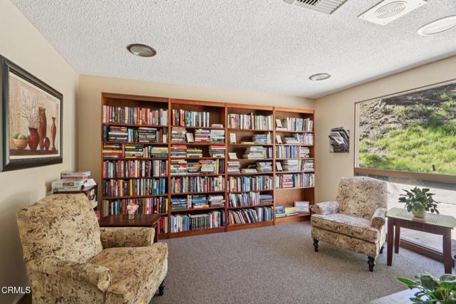 110 La Fortuna, Newbury Park CA: https://media.crmls.org/mediaz/85529815-fb34-41b5-a33e-ede203493427.jpg