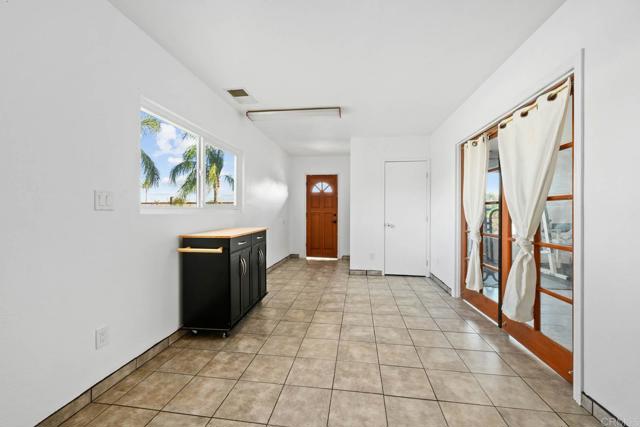 28757 Mac Tan Road, Valley Center CA: https://media.crmls.org/mediaz/8552b412-2a43-41a5-aa5b-f4f9b0a496fb.jpg