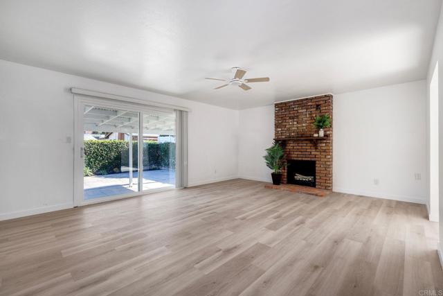 Detail Gallery Image 3 of 48 For 3895 Hatton St, San Diego,  CA 92111 - 4 Beds | 2 Baths