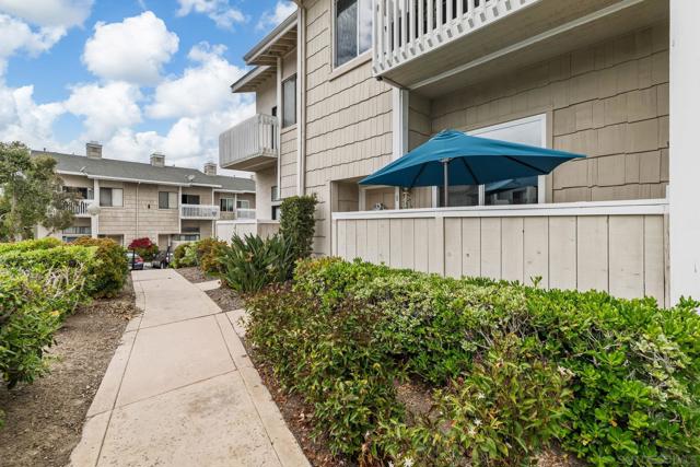 4052 Mahaila Ave, San Diego CA: https://media.crmls.org/mediaz/85546f03-6200-442b-ba21-b454f7056715.jpg