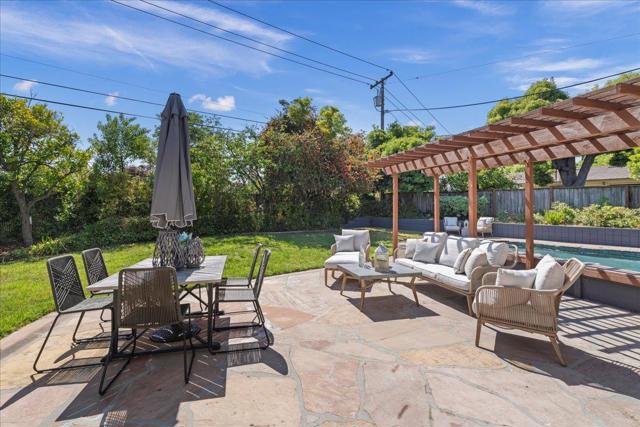 1362 Egret Drive, Sunnyvale CA: https://media.crmls.org/mediaz/85566f39-4113-4681-8db1-ada4fd862c16.jpg