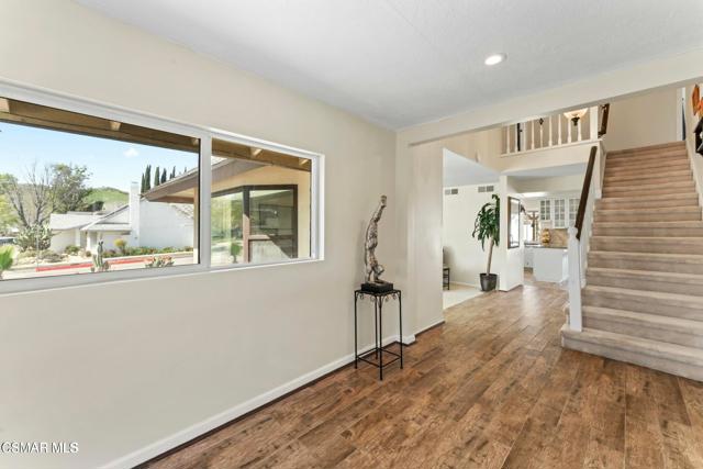 26969 Helmond Drive, Calabasas CA: https://media.crmls.org/mediaz/8557b11c-c286-48da-b36e-0294ac14f383.jpg