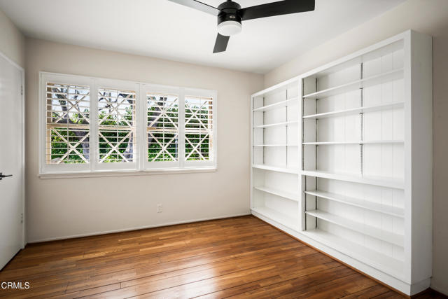 Detail Gallery Image 36 of 45 For 1640 N Altadena Dr, Pasadena,  CA 91107 - 3 Beds | 2 Baths