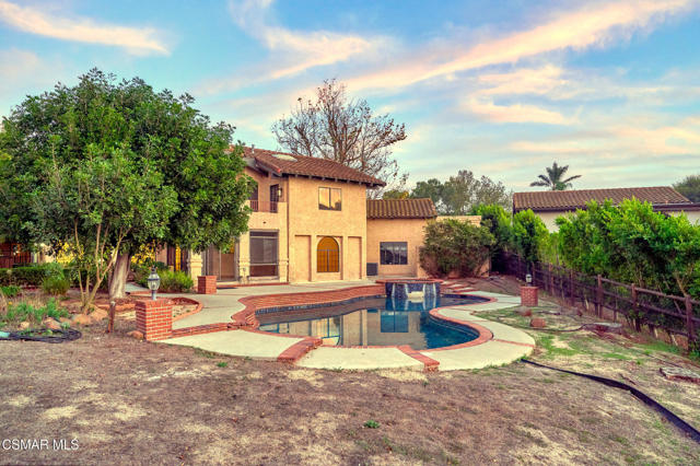 751 Wildwood Avenue, Thousand Oaks CA: https://media.crmls.org/mediaz/8557f5e9-6b0c-43fa-b77c-c2944fd1227b.jpg