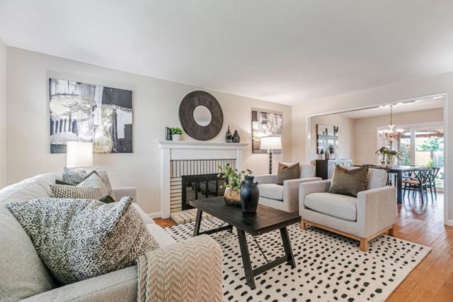5186 Sunny Creek Drive, San Jose CA: https://media.crmls.org/mediaz/855a1d49-c78f-4058-965a-6510cf937981.jpg