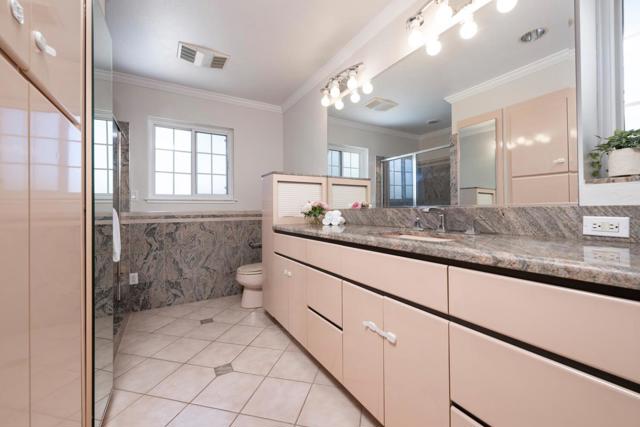 2721 Comstock Circle, Belmont CA: https://media.crmls.org/mediaz/855a341a-48e0-40a1-96f1-ccb58b947e64.jpg