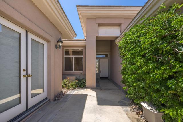 78655 Golden Reed Drive, Palm Desert CA: https://media.crmls.org/mediaz/855b8571-1691-4797-add6-aed578e3a6e3.jpg