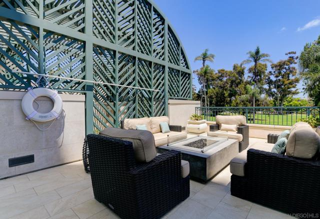 2500 6Th Ave, San Diego CA: https://media.crmls.org/mediaz/855ba9c1-4554-460d-9bbe-bfc981be4c35.jpg
