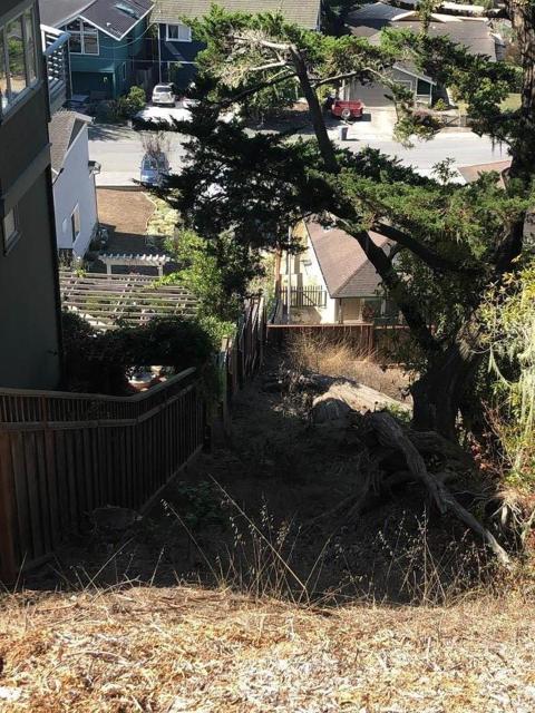 1 Columbus, El Granada CA: https://media.crmls.org/mediaz/855c866e-5e73-4b08-aec1-893062615ec5.jpg