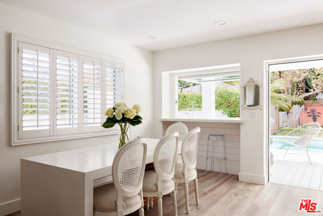 3739 Barry Avenue, Los Angeles CA: https://media.crmls.org/mediaz/855cfecb-0428-4fd8-9334-be8962c0e10e.jpg