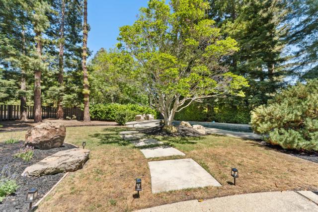 801 Allardice Way, Stanford CA: https://media.crmls.org/mediaz/855d44ea-f5cd-4c63-98a1-85e7a67f4f45.jpg