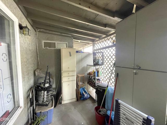 136 S Roosevelt Avenue, Oxnard CA: https://media.crmls.org/mediaz/855d6412-f31e-496d-b010-cfdba501ad4d.jpg
