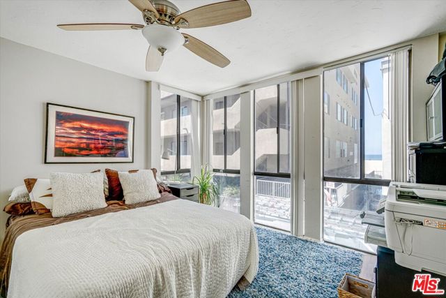 Image 17 of 58 For 14 Mast Street