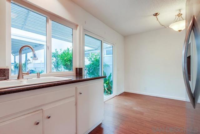 3890 Vista Campana S., Oceanside CA: https://media.crmls.org/mediaz/855e98b7-b9eb-402e-b3f2-3ef7db754dbd.jpg