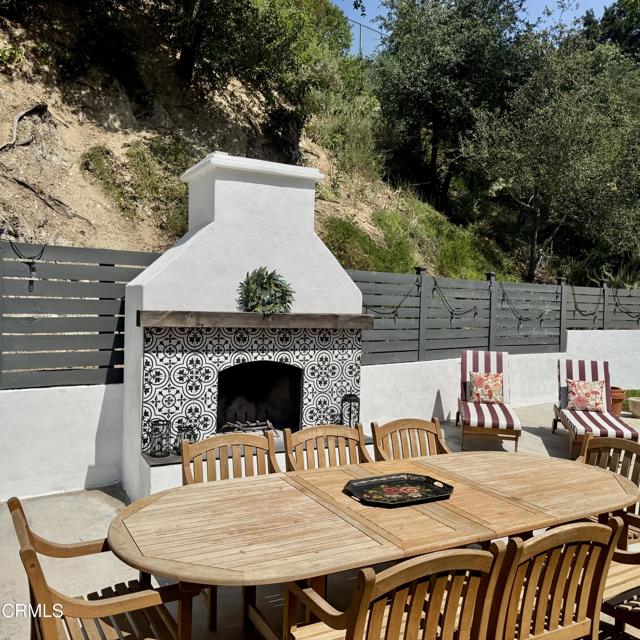 Detail Gallery Image 48 of 54 For 2013 El Vista Ct, Glendale,  CA 91208 - 3 Beds | 3 Baths