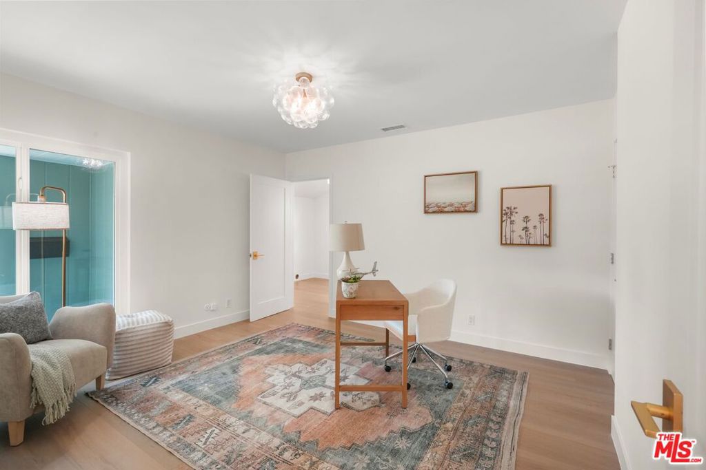 MLS #25572217 img 26