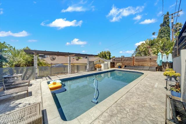 3041 Alabama Street, La Crescenta CA: https://media.crmls.org/mediaz/85608b96-6c8e-4b10-af9f-71338c832132.jpg