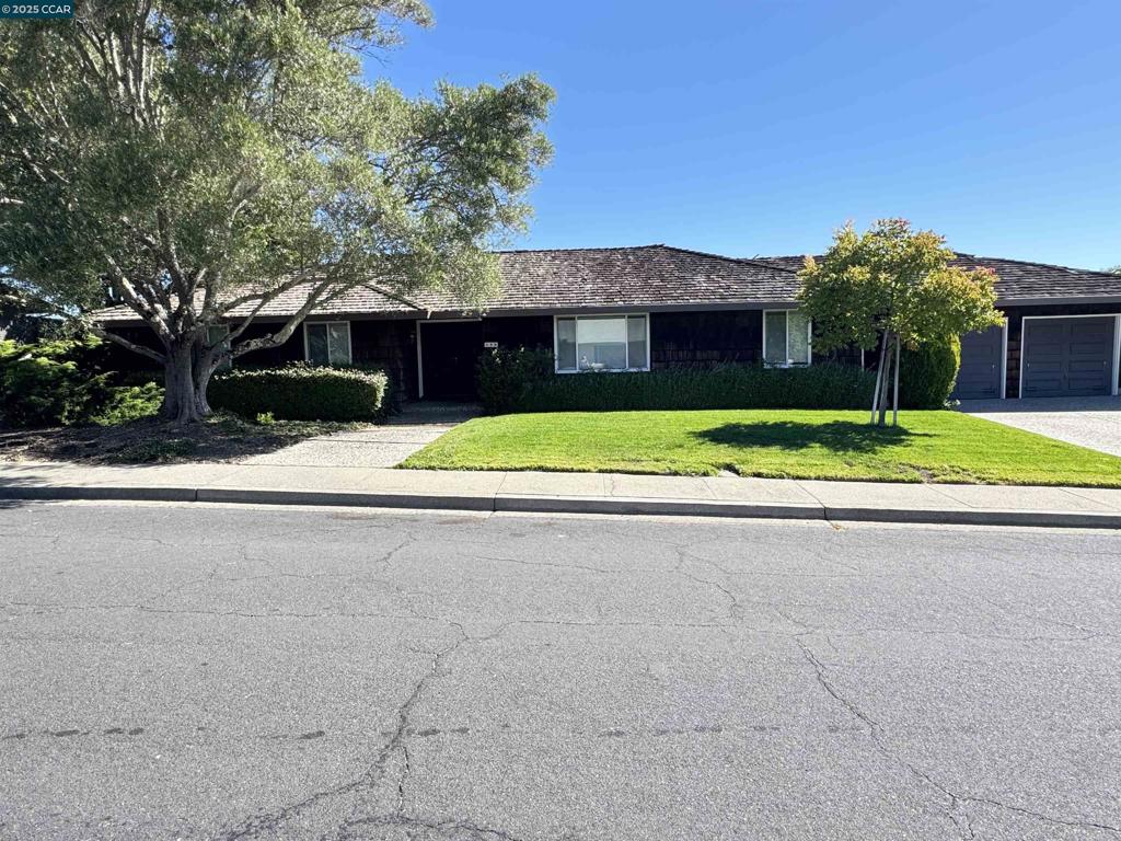 269 Birchwood Dr