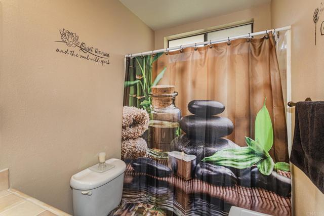 Detail Gallery Image 20 of 36 For 2946 Alanwood Ct, Spring Valley,  CA 91978 - 2 Beds | 2 Baths