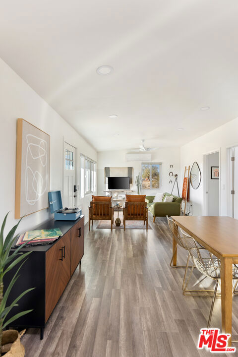 5737 Mojave Ranch Road, Joshua Tree CA: https://media.crmls.org/mediaz/8561aa7d-f89c-4ee6-9289-6e3e657bfe28.jpg