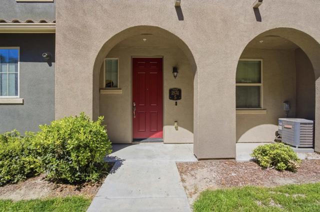 Detail Gallery Image 16 of 21 For 1874 Violet Ct #5,  Chula Vista,  CA 91913 - 3 Beds | 3/1 Baths