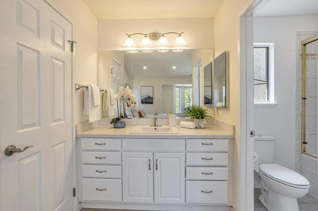 952 Coventry Way, Milpitas CA: https://media.crmls.org/mediaz/85628821-5397-4099-881e-a7fb32eed3ee.jpg