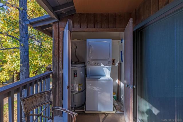 2157 Arnold Way Unit 321, Alpine, California 91901, 1 Bedroom Bedrooms, ,1 BathroomBathrooms,Condominium,For Sale,Arnold Way Unit 321,240028553SD