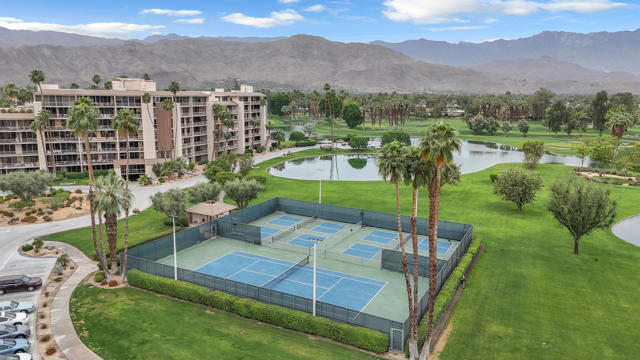 910 Island Drive #112, Rancho Mirage, CA 92270