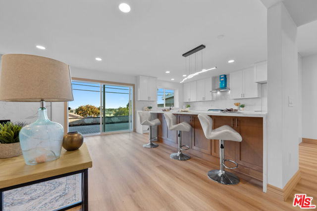 1722 E Turmont Street, Carson CA: https://media.crmls.org/mediaz/856345ad-c7fe-476d-ae13-91862f24a35b.jpg