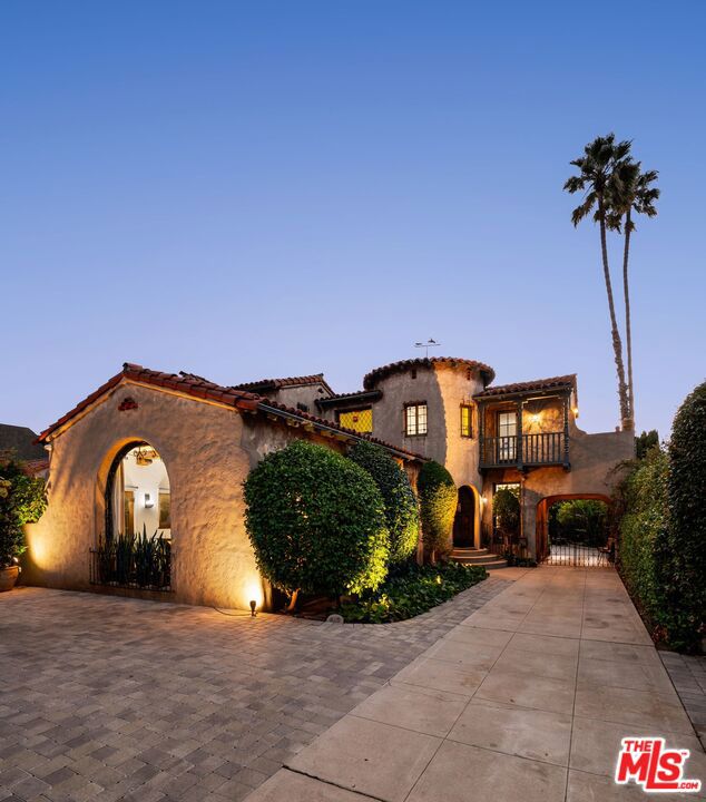 615 S Highland Avenue