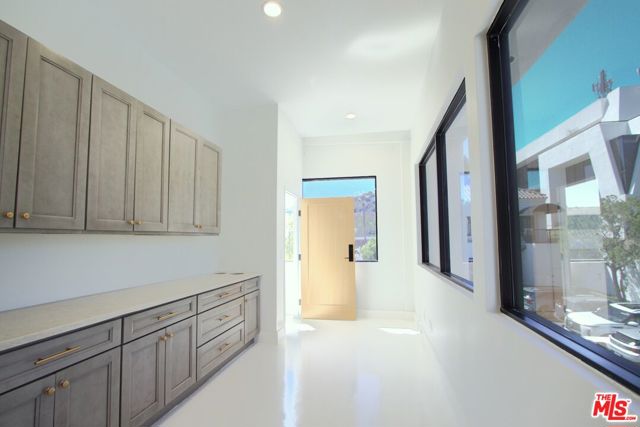  Commercial for Sale in Calabasas, California