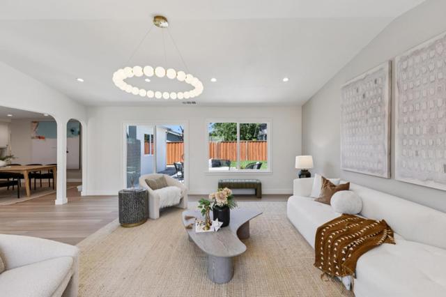 1034 Delaware Way, Livermore CA: https://media.crmls.org/mediaz/8564f8dd-cec3-4d6b-a27f-9ecb8adec60f.jpg