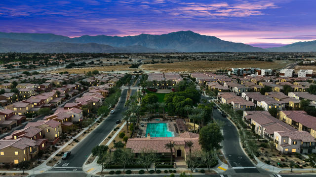 601 Calle Vibrante, Palm Desert, CA 92211