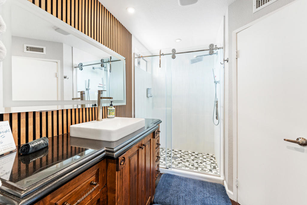 MLS #219130654DA image #19