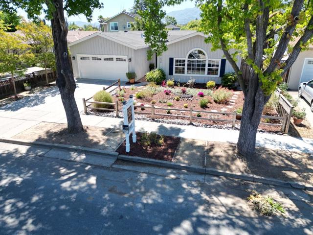 1828 Lencar Way, San Jose CA: https://media.crmls.org/mediaz/856c8aaf-aef4-4d6f-aa64-cf4b5b607fb3.jpg