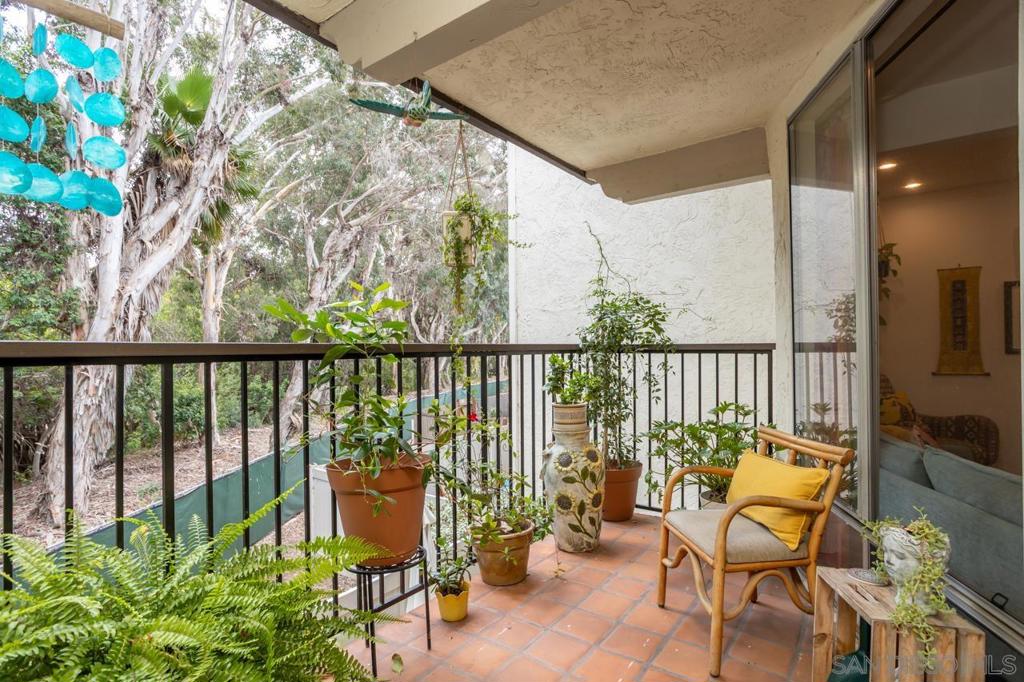 2412 Altisma Way - photo 7