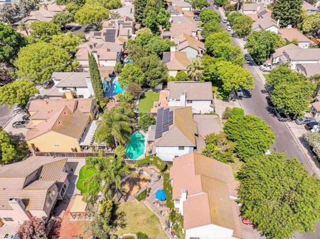 840 Menay Dr, Tracy CA: https://media.crmls.org/mediaz/856db636-ce8b-41bc-9f16-1c7162740d6b.jpg