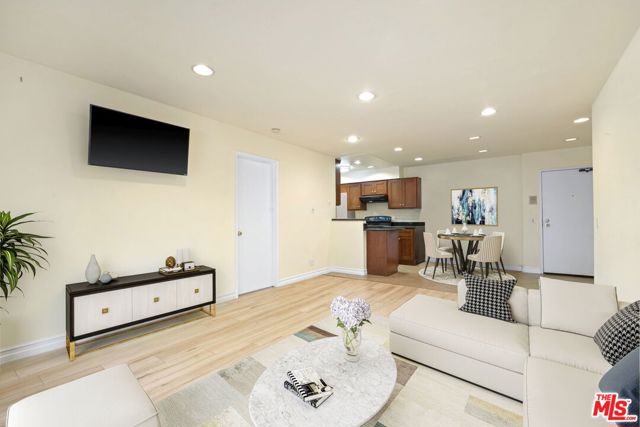 20234 Cantara Street, 135 photo 6