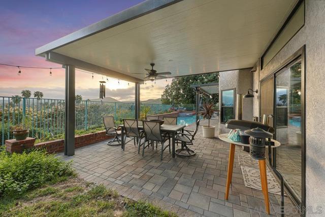 366 Doheny Bay Court, Oceanside CA: https://media.crmls.org/mediaz/856f51b4-23f8-41e2-a95c-dd12b6169374.jpg