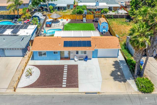 13225 Waltham Ave, Poway CA: https://media.crmls.org/mediaz/856f7bdd-ceb6-4977-8007-00dd340309fc.jpg