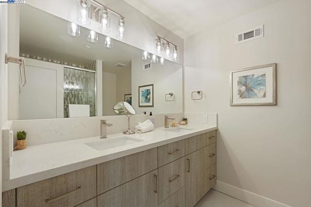 25 Mackenzie Pl, Danville CA: https://media.crmls.org/mediaz/856fa41d-0a00-46d7-aa7c-f2a3db644f94.jpg